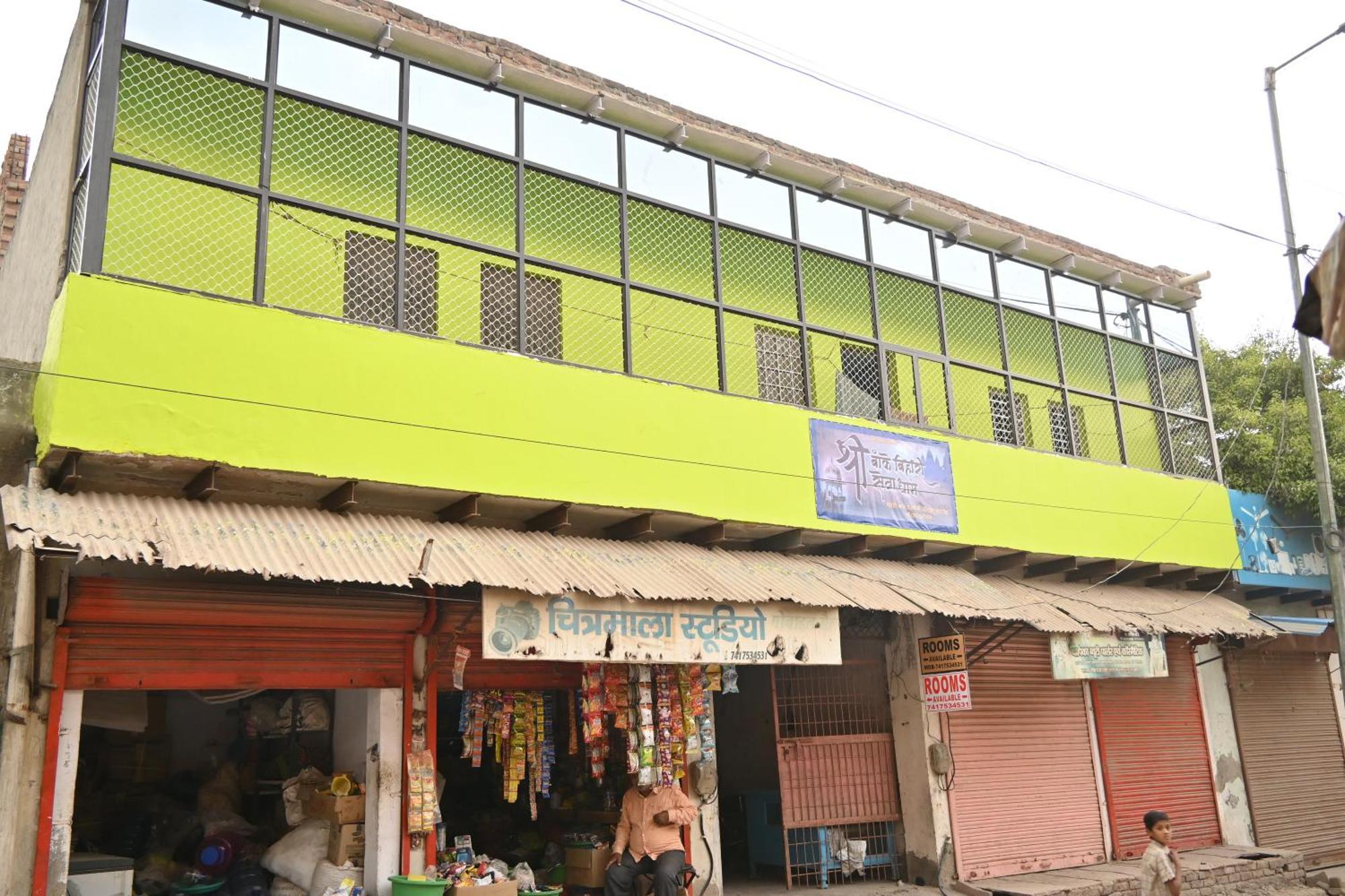 श्री बांके बिहारी सेवा धाम Hotell Vrindāvan Eksteriør bilde